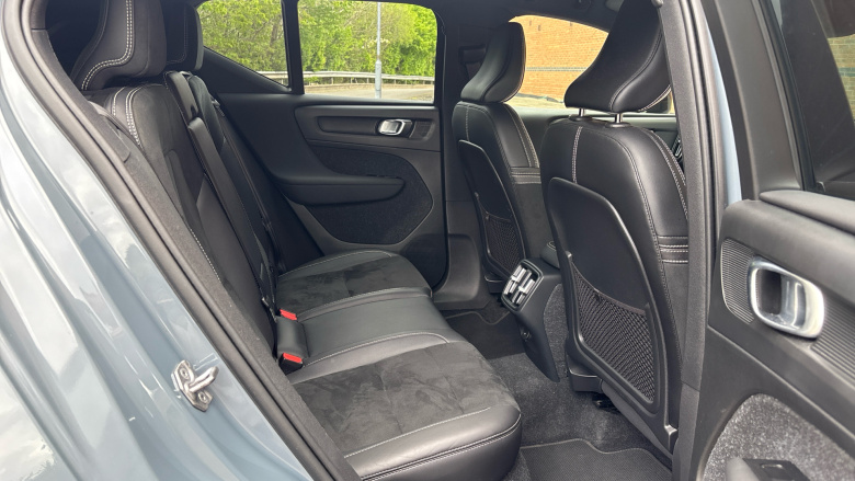 Volvo Xc40 1.5 T3 [163] R DESIGN Pro 5dr Geartronic Petrol Estate